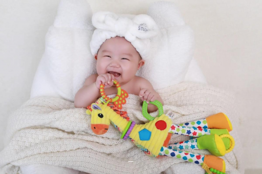 台湾6岁宝宝掉头发正常吗